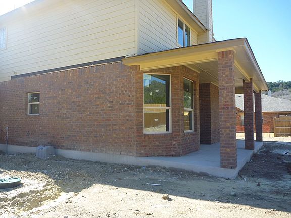 5th image of 3907 Scenic Trail Dr