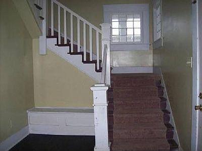 2nd image of 2056 Hill St