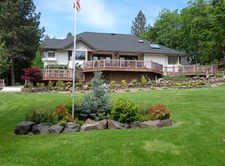 243 Rene Dr, Shady Cove, OR 97539