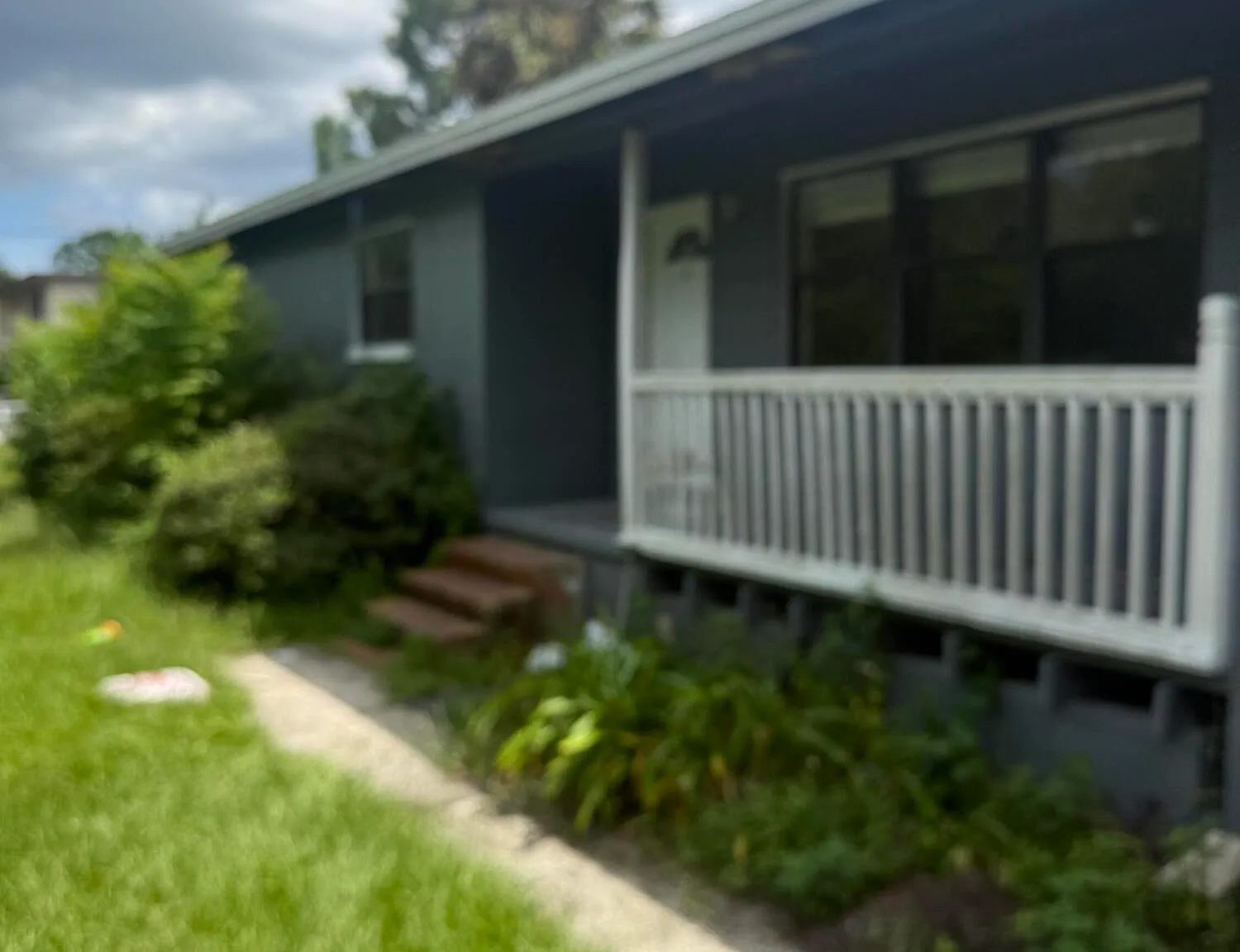 3 bed, 2.0 bath, 1372 sqft, $1,800 — Photo 2