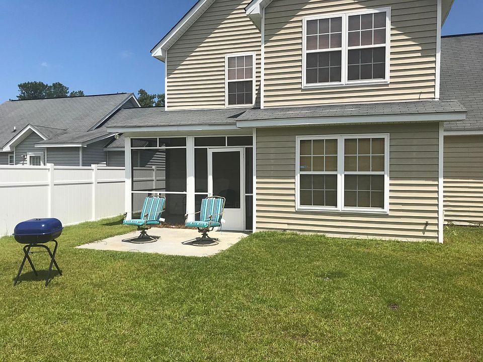 2nd image of 316 Rosemount Dr