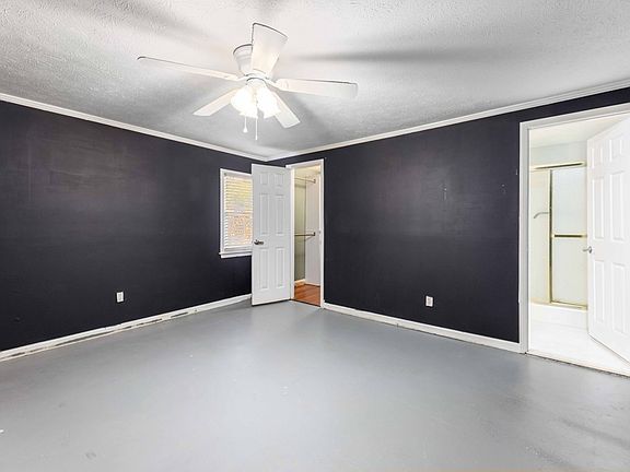 5th image of 1116 28th Ave