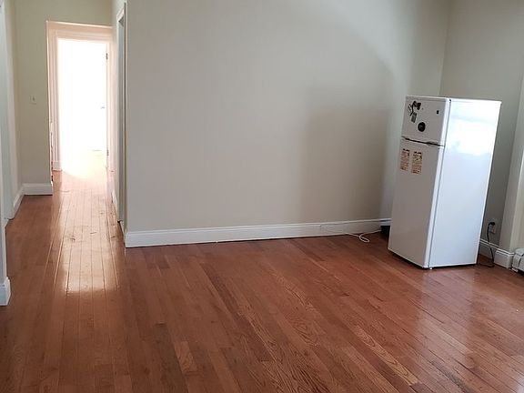 5th image of 32-19 45th St #2