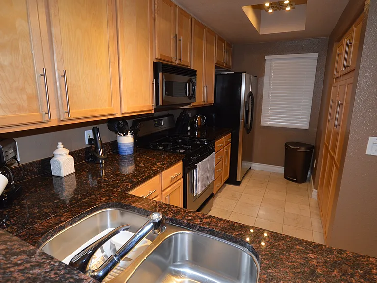 210 E Flamingo Rd #315 — Photo 9