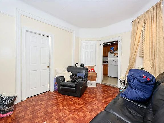 5th image of 715 55th St #1