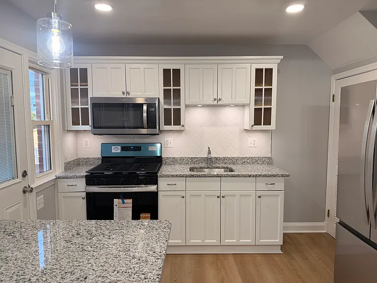 1078 Downton Rd — Photo 5