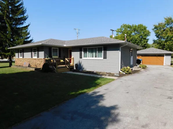 542 Dunewood Dr, Chesterton, IN 46304