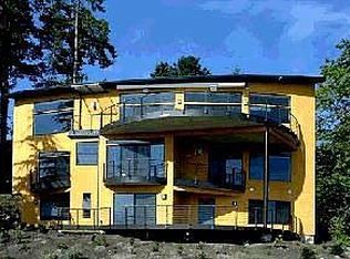1202 W Lake Sammamish Pkwy SE, Bellevue, WA 98008