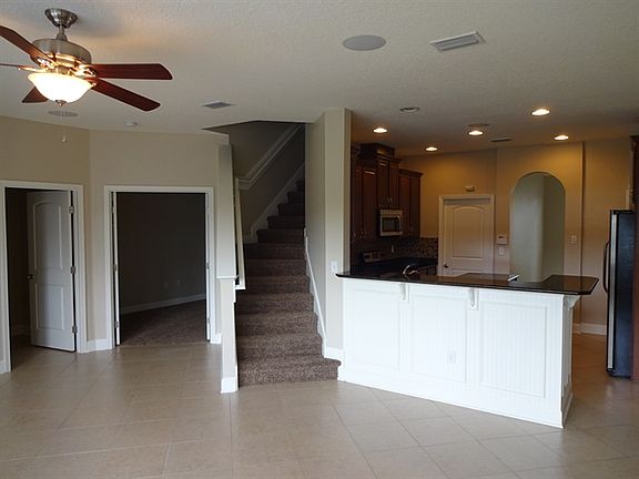 4th image of 320 Welbeck Pl