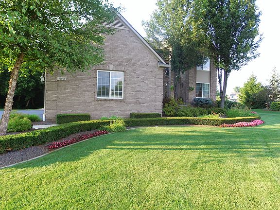 2nd image of 12943 Woodgrove Dr