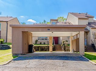 29 Park Crest Pl, Jackson, MS 39211