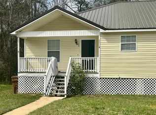 20015 Sunshine Dr #B, Long Beach, MS 39560