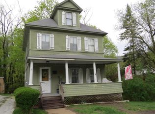 21 Gilead St, Adams, MA 01220