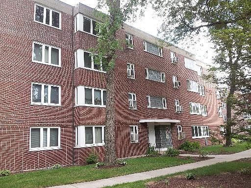 1st image of 7202 Oak Ave APT 2SE