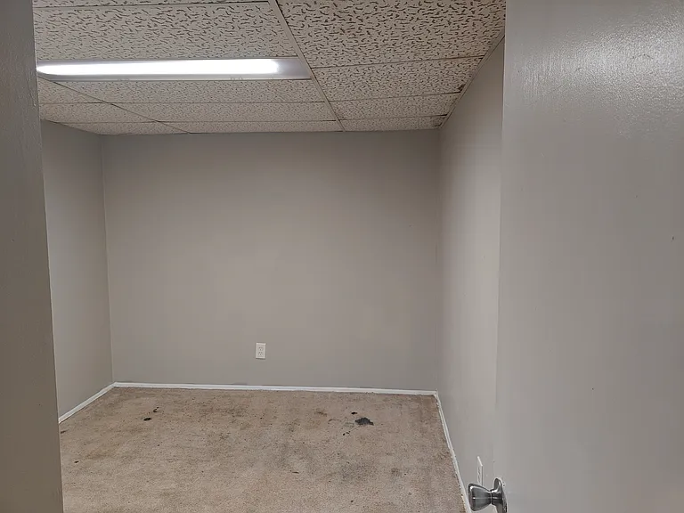 435 Wren Dr — Photo 14