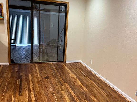 3rd image of 2026 W Oxford Way