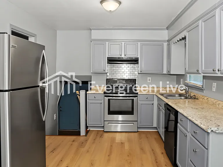 5004 Rolling Hills Dr NW — Photo 6