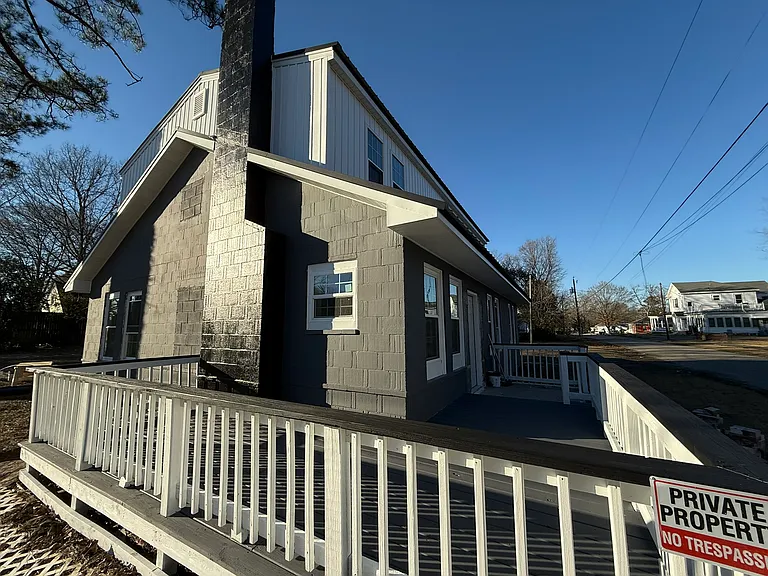 221 E Plank Rd — Photo 27