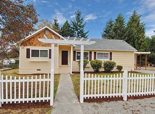 1304 SW 162nd St, Seattle, WA 98166