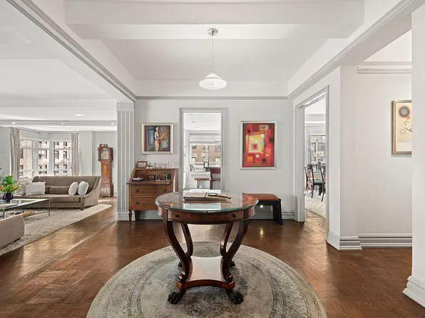 19 E 88th St APT 7A, Manhattan, NY 10128