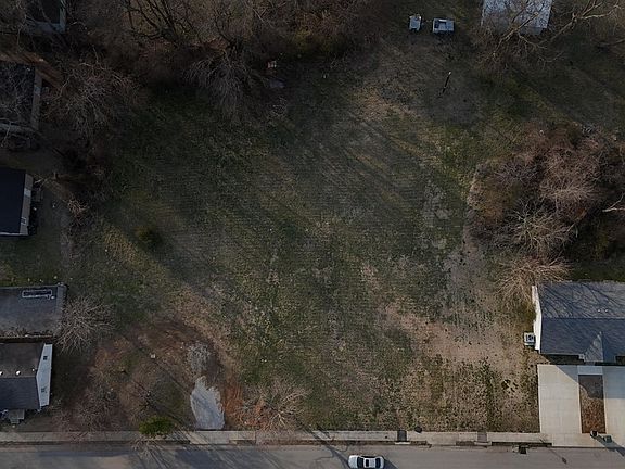 5th image of 1805 Woodmill Rd