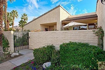 3rd image of 489 E Via Ensenada Cir