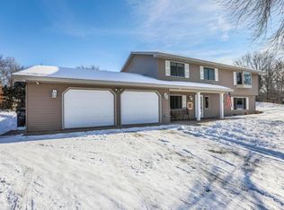 28631 Jocelyn Ave, Chisago City, MN 55013