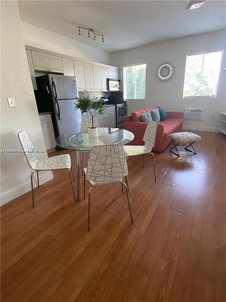 1st image of 820 Euclid Ave APT 308