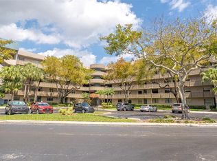 Colony Point, Pembroke Pines, FL 33026