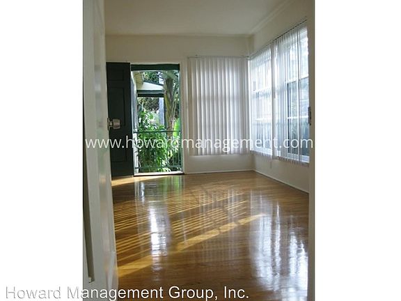 2nd image of 1625 S Bundy Dr