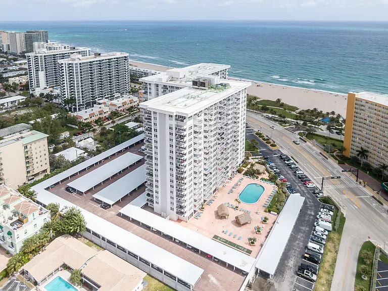 405 N Ocean Blvd #1717 — Photo 4