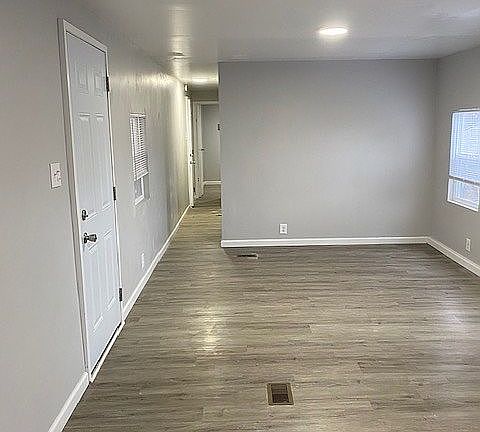 4th image of 72 Hyland Dr #72