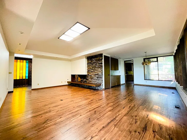 11105 SE 59th St — Photo 4