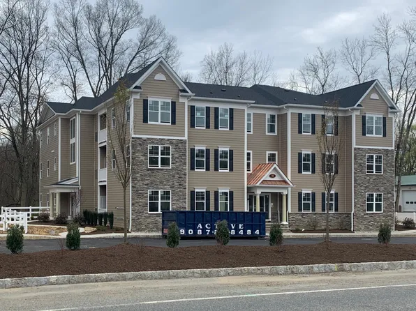 81 W Main St #102, High Bridge, NJ 08829