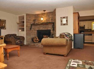 1 High Pines Ter, Chestertown, NY 12817