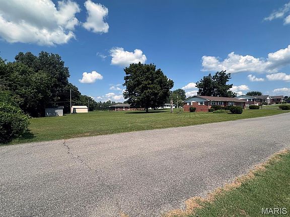 2nd image of 300 Christian Dr