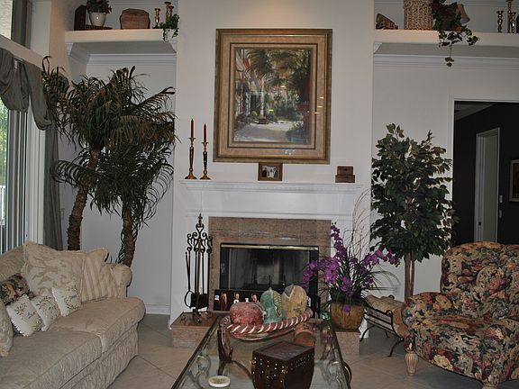 3rd image of 4191 Gleneagles Dr