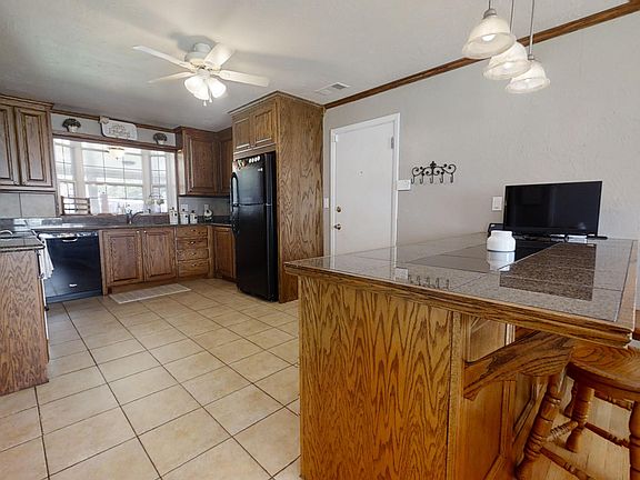 3rd image of 3804 Lenwood Dr