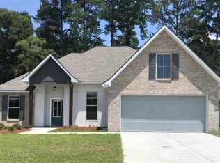 28264 Grand Marsh Ct, Denham Springs, LA 70726