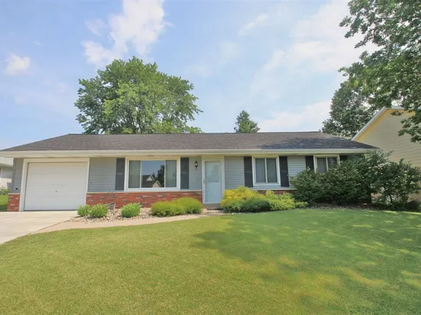 5723 W Overland Pass, Peoria, IL 61607