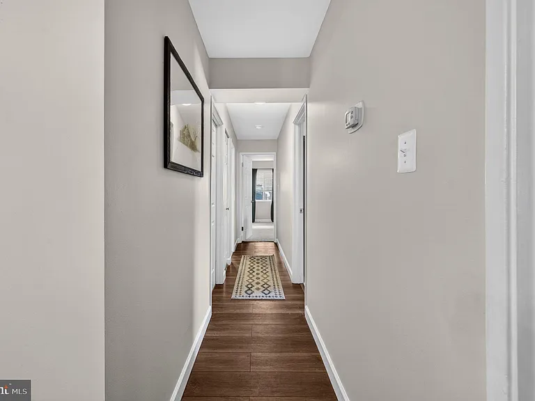 517 Florida Ave #T4 — Photo 12