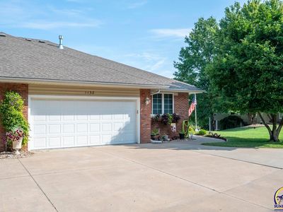 1138 SW Red Oaks Pl, Topeka, KS, 66615
