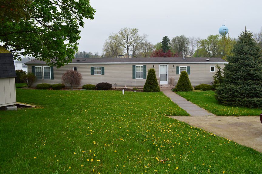 1st image of 1100 Ln 150 Hamilton Lk