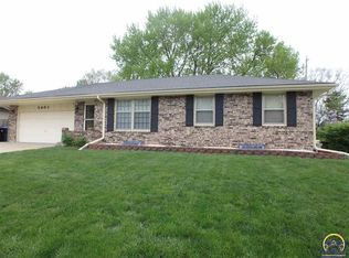 3401 SE Powell St, Topeka, KS 66605