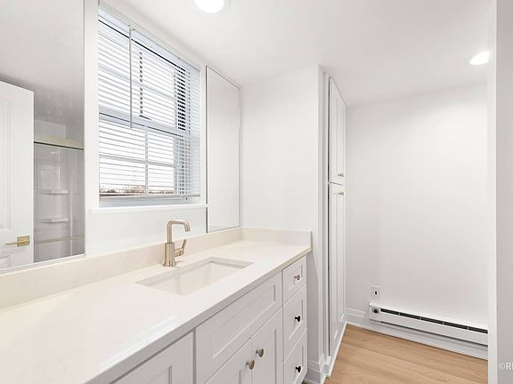 3rd image of 220-248 S Rush St #230-3B