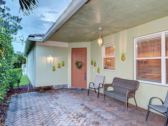2nd image of 9736 SW Eastbrook Cir