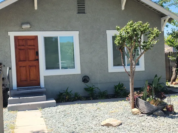 819 3rd St, Modesto, CA 95351