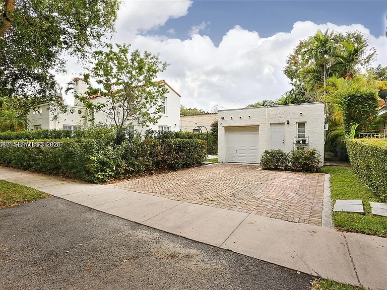 1222 Pizarro St #2 — Photo 7