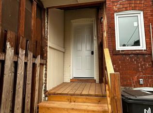 659 Vaughan Rd #3, Toronto, ON M6E 2Y4