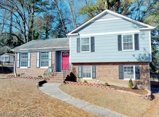 452 Grayton Pl, Fayetteville, NC 28311